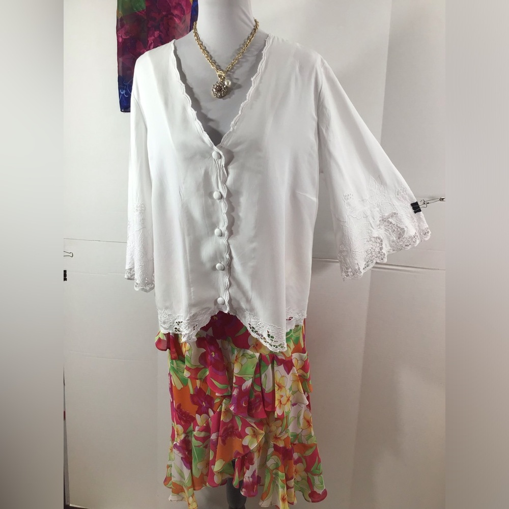 Soft Surroundings White Rayon open lace button blouse L